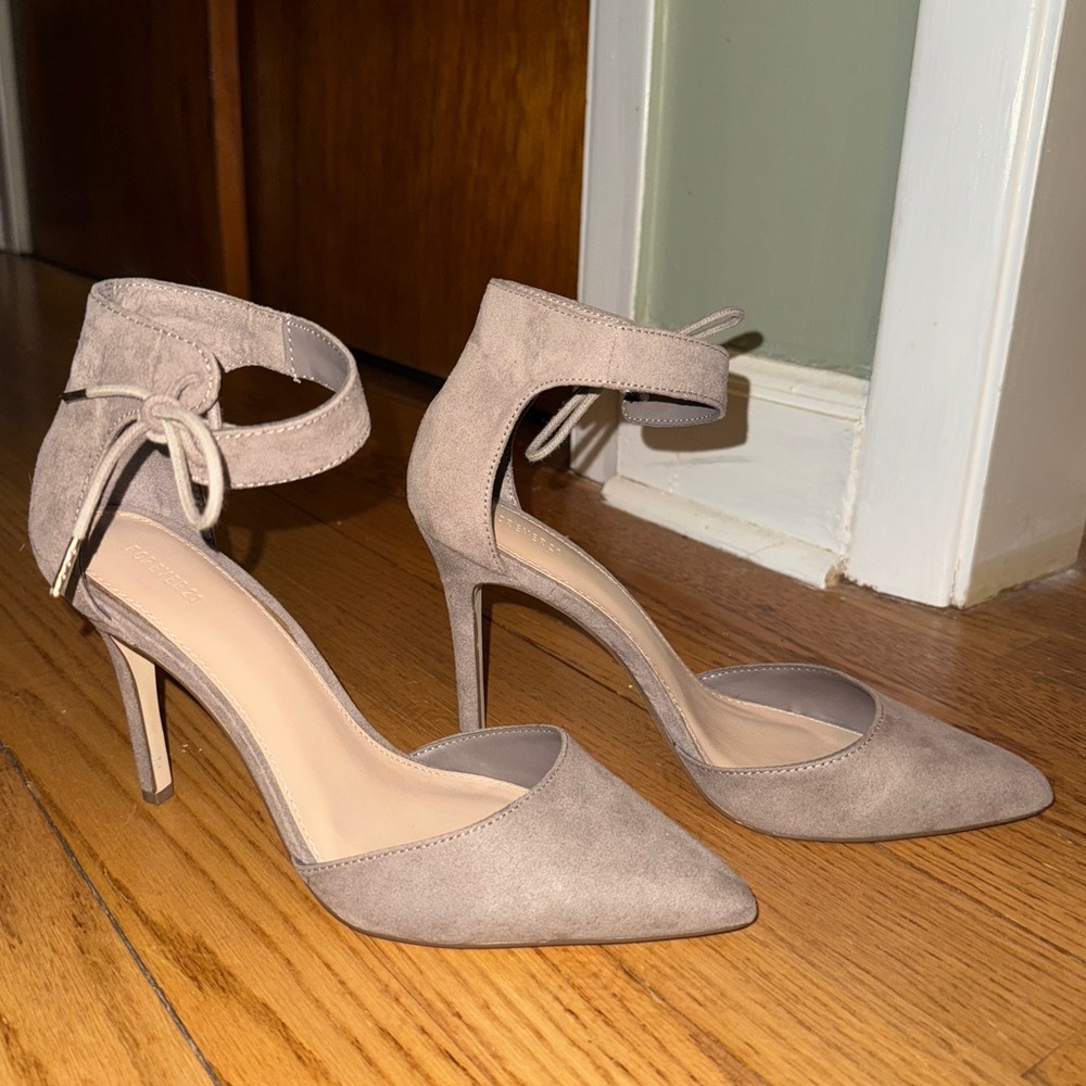 Forever 21 - Taupe Heels - Picture 2 of 2